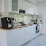 Mirrart House - просторен луксозен - 3 спални - 2 бани - център Apartamento *