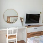 Apartamento Mirrart House - просторен луксозен - 3 спални - 2 бани - център