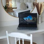 Apartamento Mirrart House - просторен луксозен - 3 спални - 2 бани - център *