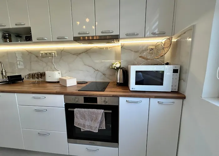 Mirrart House - просторен луксозен - 3 спални - 2 бани - център * Plovdiv